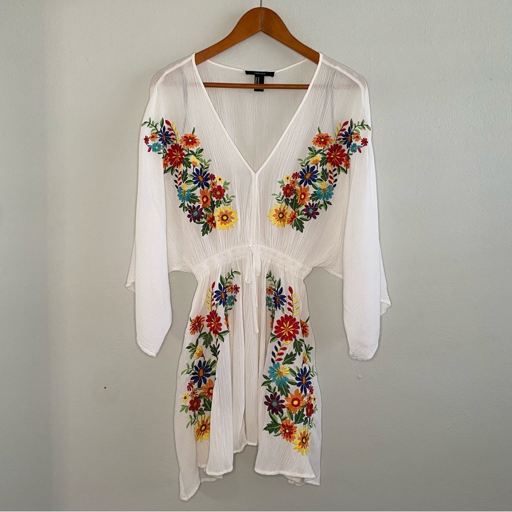 Gorgeous Forever 21 Long Sleeve Short White Dress With Floral Embroidery